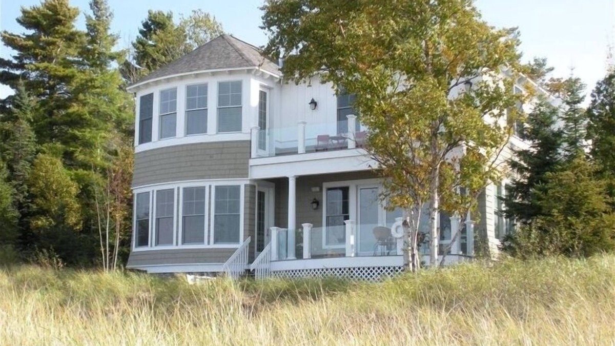 Cross Village House | Lake Michigan Beachfront Luxury Home