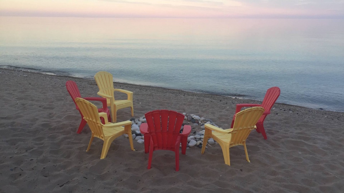 Sturgeon Bay House | Lake Michigan Beach Home with Over 100’ of Private Sand Beach! Pets Welcome!