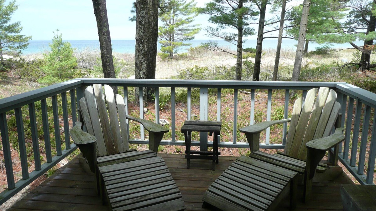 Glen Arbor Condo | Lake Michigan Condo/2 BD/2 BTH/Sleeps 5/Wilderness 8/Glen Arbor