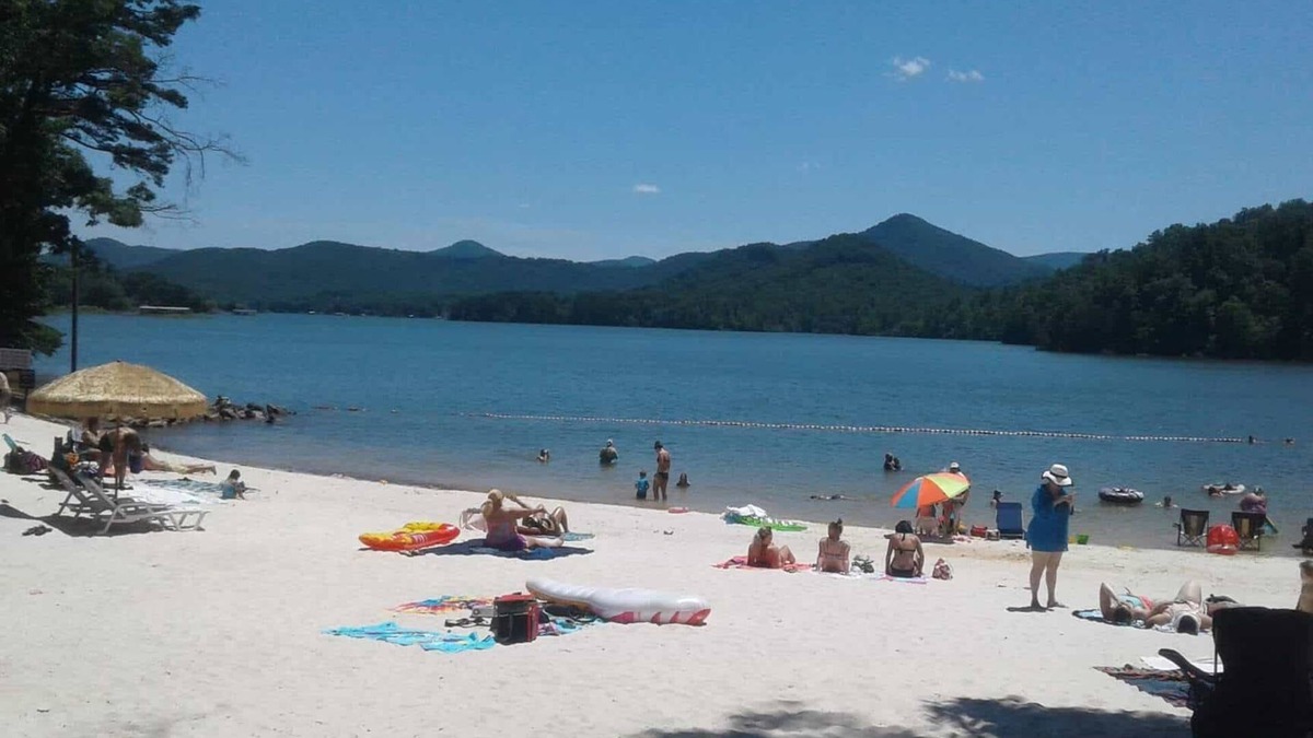 Young Harris Condo | Lake & Mountain View Villa w/ Pool & Bonus Bunk Room!