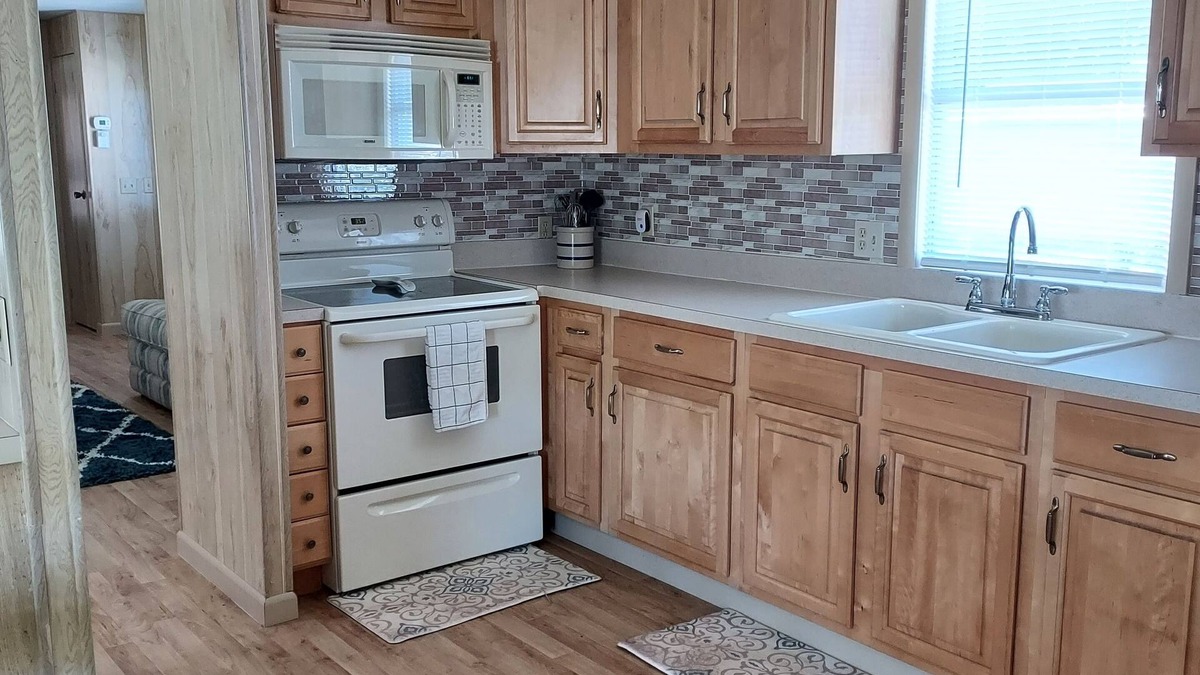 Buckhead Ridge House | "Lake O Get Away" located .08 miles from Scott Driver Recreation Park