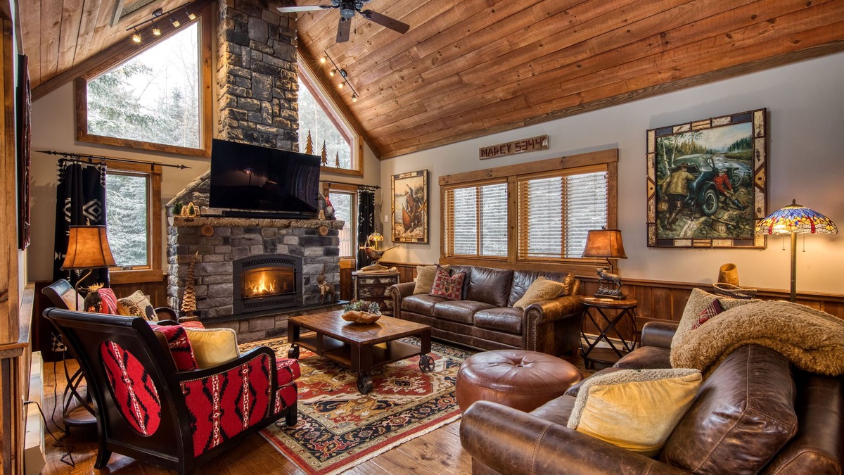 Lake Placid House | Lake Placid High Peaks Mountain View Home and Guest House (STR 200472)