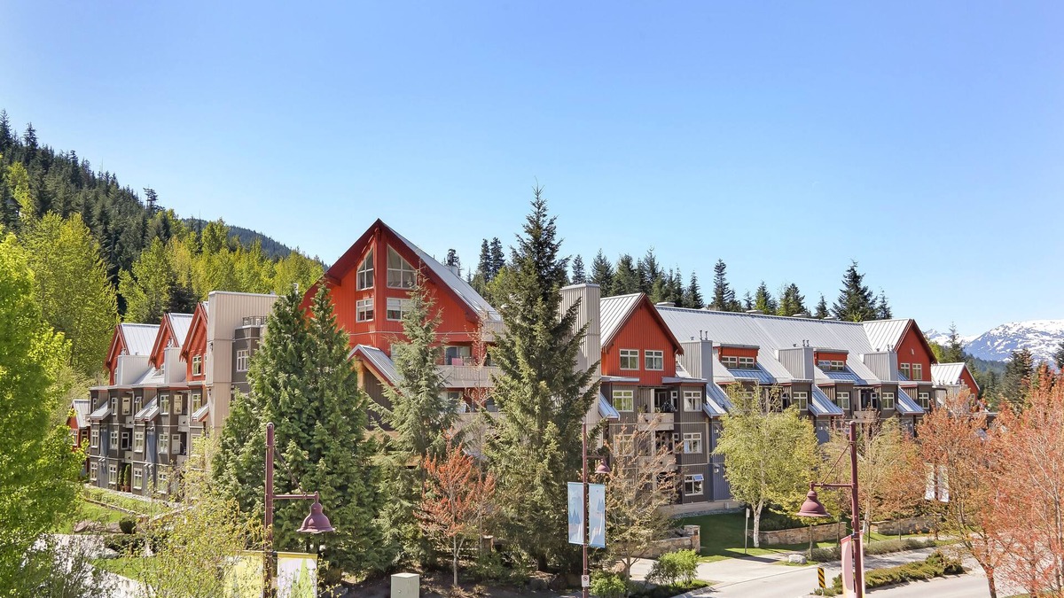 Whistler Creekside Condo | Lake Placid Lodge by Whiski Jack