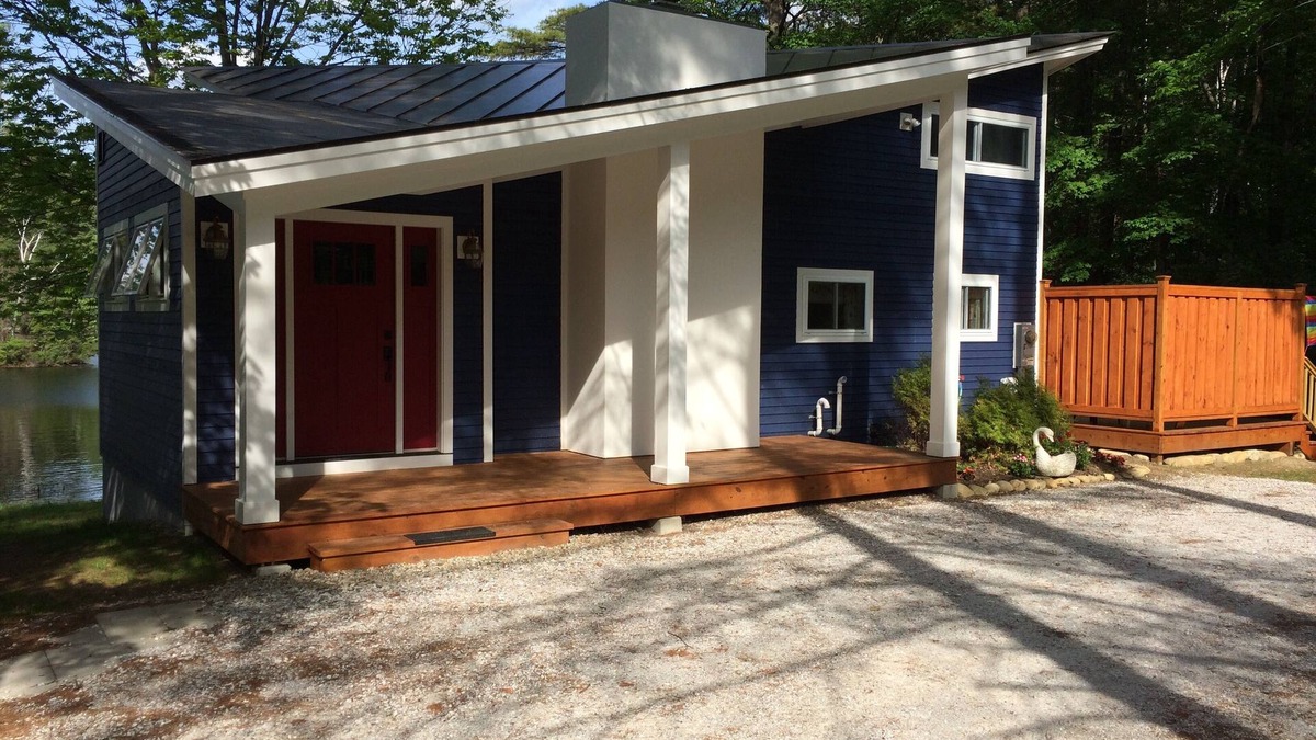 Ludlow House | Lake Rescue Vacation Home- Pets Welcome-Okemo and Killington close!