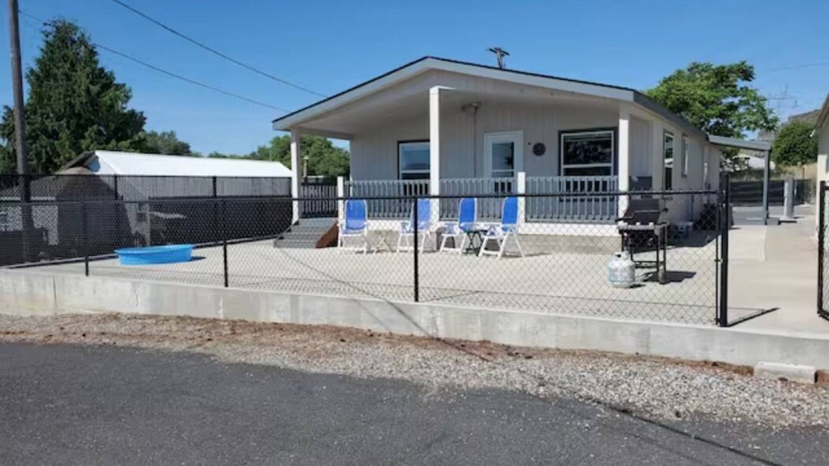 Grand Coulee House | Lake Roosevelt View Retreat Grand Coulee