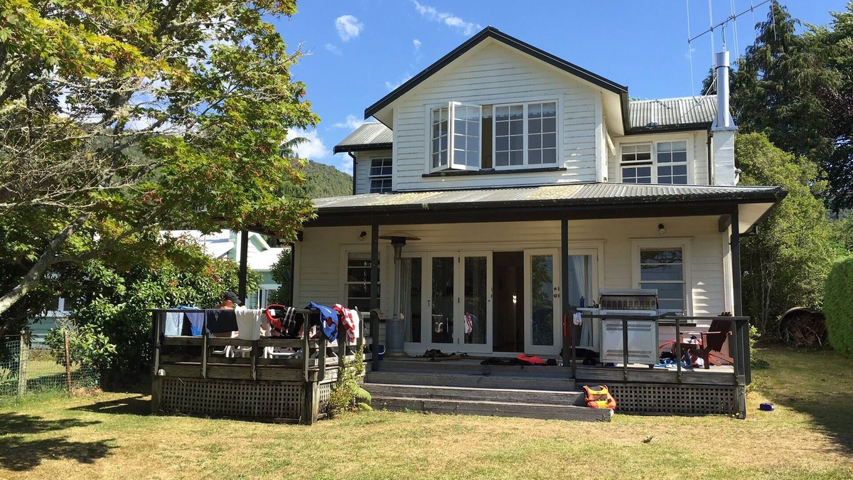 Rototai House | Lake Rotoiti LAKEFRONT home with jetty, boat ramp, parking & many extras!
