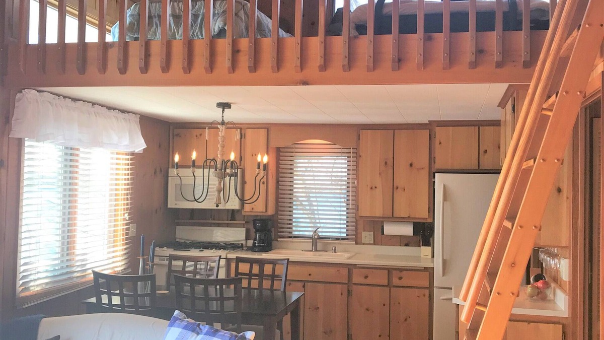 Mora House | Lake Side Cabin With Panoramic Water View