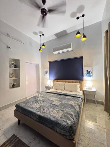 Kolkata House | Lake stays