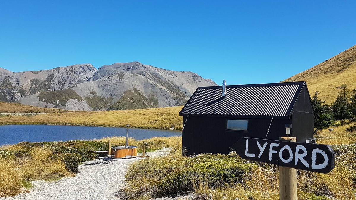 Mt Lyford Cabin | Lake Stella Mountain Retreat