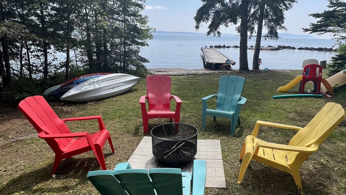 Shuniah House | Lake Superior Beachfront Guesthouse