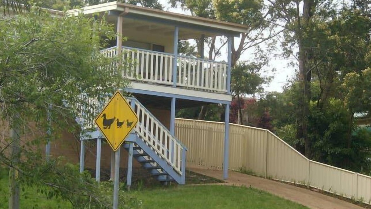 Lake Tabourie House | Lake Tabourie Duck on Inn