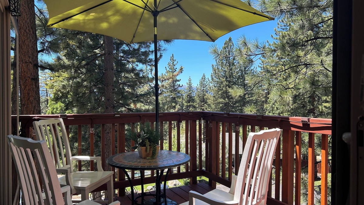Zephyr Cove House | Lake Tahoe Heavenly Hideaway: 4 Beds, 3 Bath Retreat w/Free Parking, Zephyr Cove