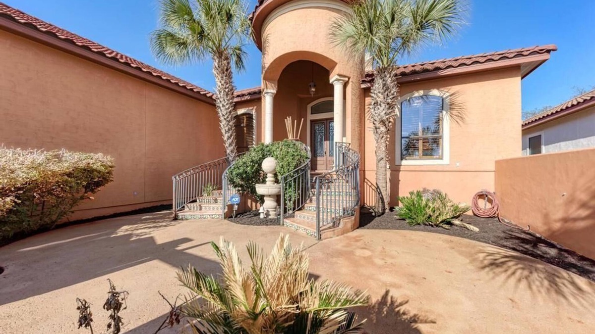 Cardinal Hills Estates House | Lake Travis Luxe Corporate/Family/Retreat Rental