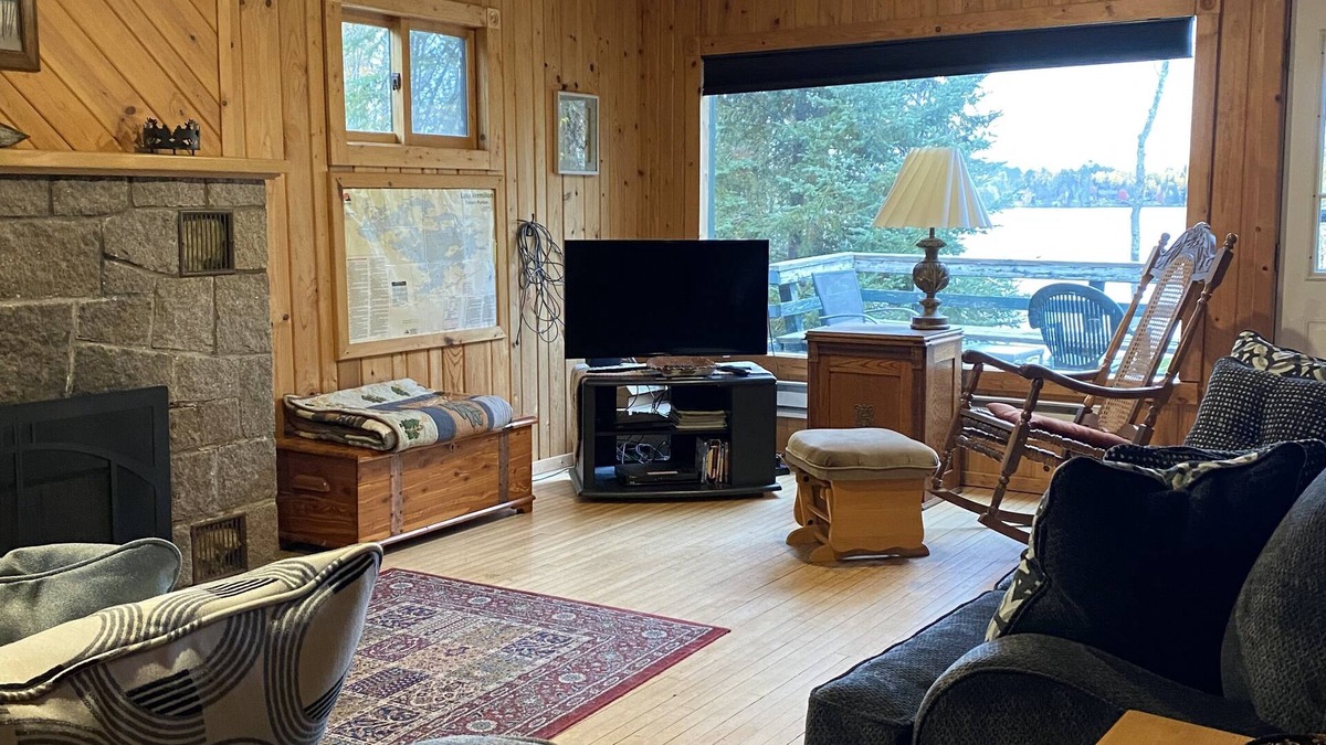 Tower House | Lake Vermilion Getaway Property Great Location, Space, Beach