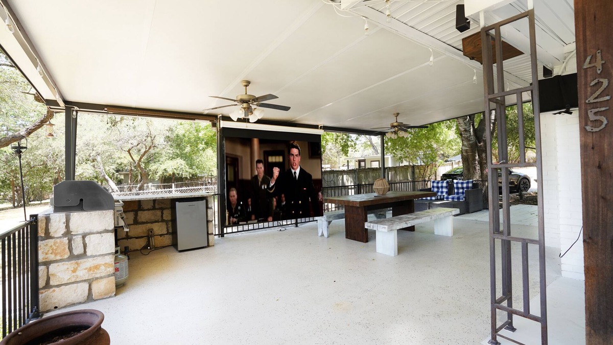 Belton House | Lake View Belton/Temple Lake Park 4/2 Patio, Deck, Gameroom, Perfect Locationn