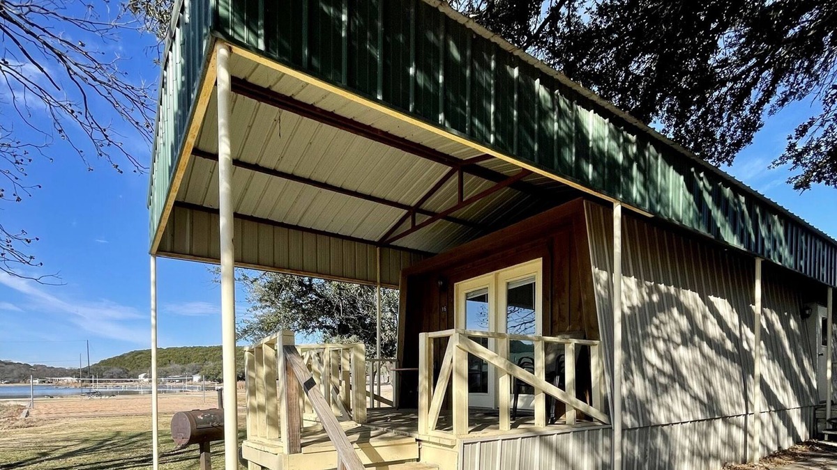 Graham Cabin | Lake View cabin #16