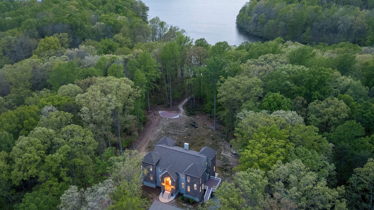 Bumpass Other | LAKE VIEW CASTLE RETREAT with LAKE ACCESS from Public Dock