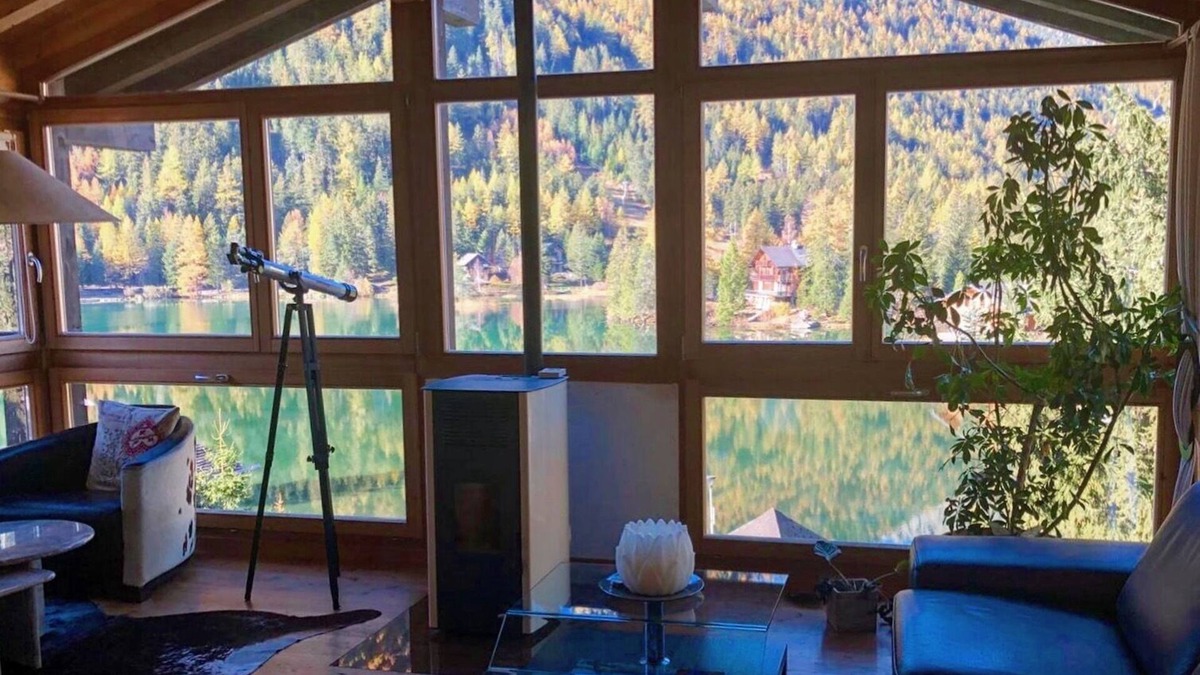 Champex-Lac Ski Chalet | Lake-view Chalet with jacuzzi, sauna, many terraces & garden