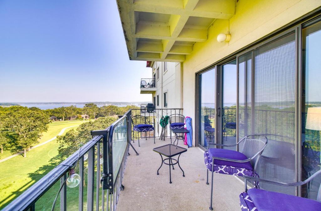 Afton Apartment | Lake-View Condo Condo in Vista Towers Shangri-La!