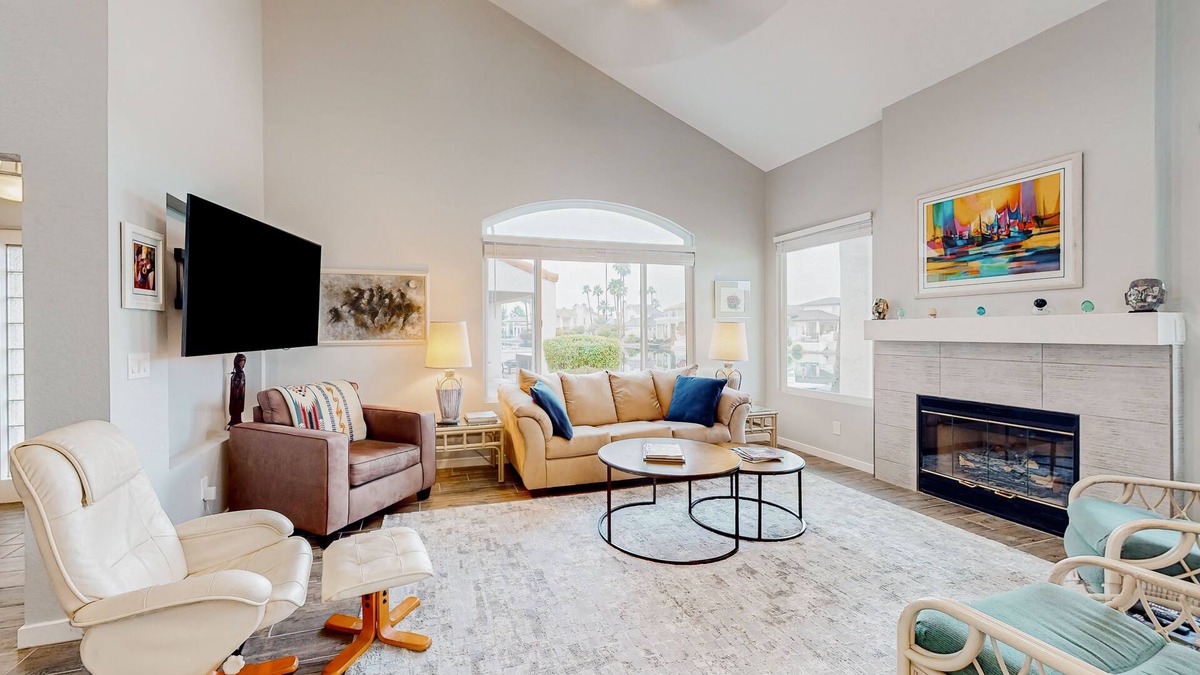Townhomes On Coral Reef House | Lake view desert stay with pool, patio, grill, & smart TVs - snowbird-friendly
