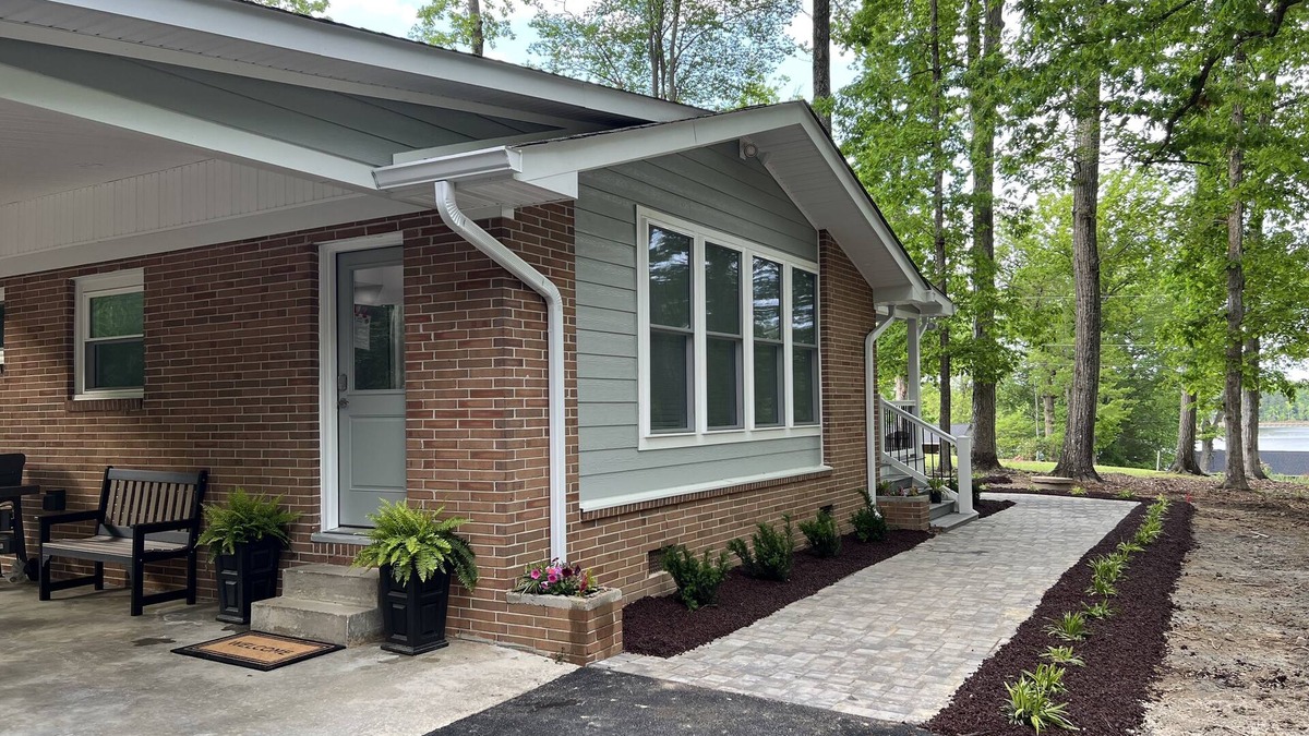 Clarksville House | LAKE VIEW! FISHERMANS DREAM! CLOSE TO BLUESTONE BOAT LANDING!