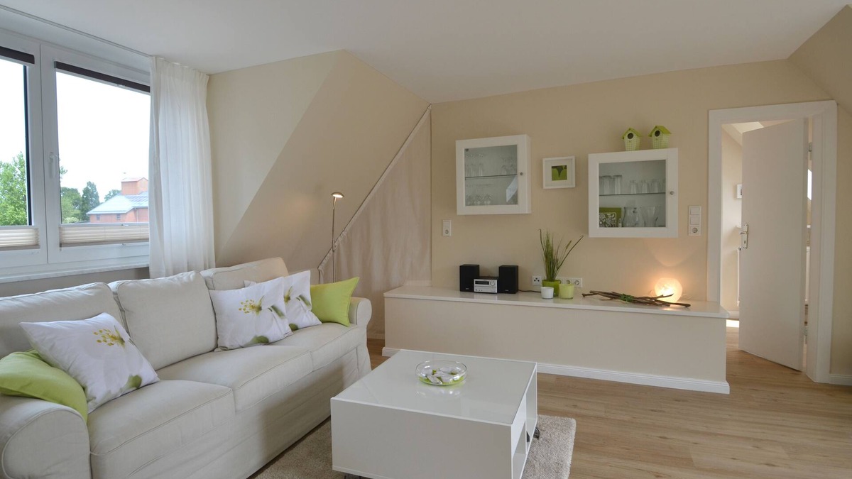 Klein Wittensee Apartment | Lake view, lake access, 3 *, sauna barrel, WiFi, close to the Baltic Sea, 2-4 people, garden, moder