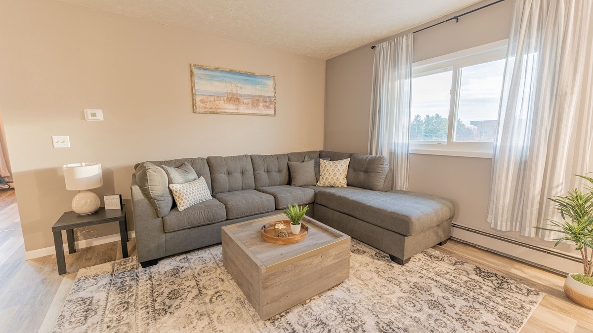 Escanaba Condo | Lake Views, Cozy 2-bedroom condo newly remodeled, downtown Escanaba