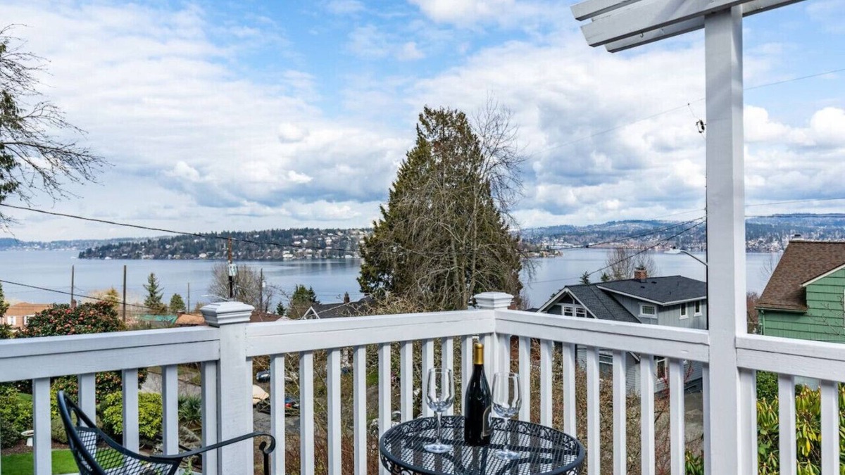 Rainier Valley House | Lake Washington View Home with Hot Tub BBQ Garden