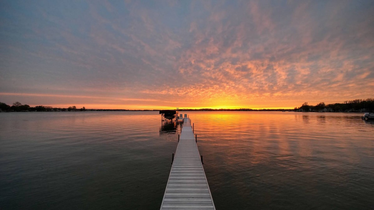 Manitou Beach-Devils Lake House | Lakefront Oasis on Devils Lake! Sleeps 16