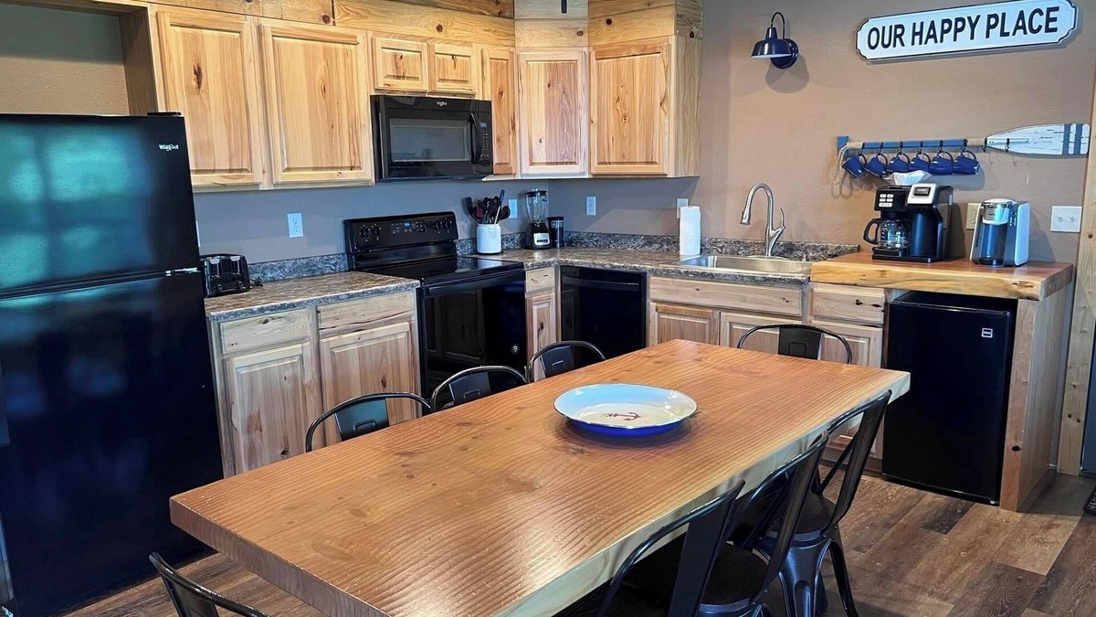 Branson West Villa | Lakefront 2bdr/2bath Villa on Table Rock Lake Short commute to Branson & SDC