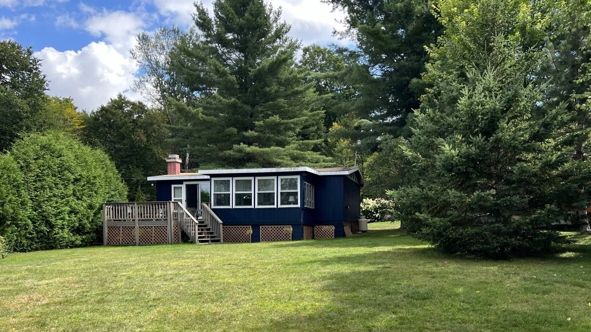 Lyon Mountain House | Lakefront Adirondack Getaway