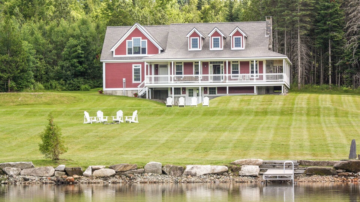 Glover House | Lakefront adventure home with kayaks, dock, & wood fireplace, - dog-friendly
