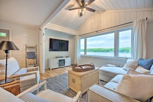 Battle Creek House | Lakefront Battle Creek Home with Fishing Dock!
