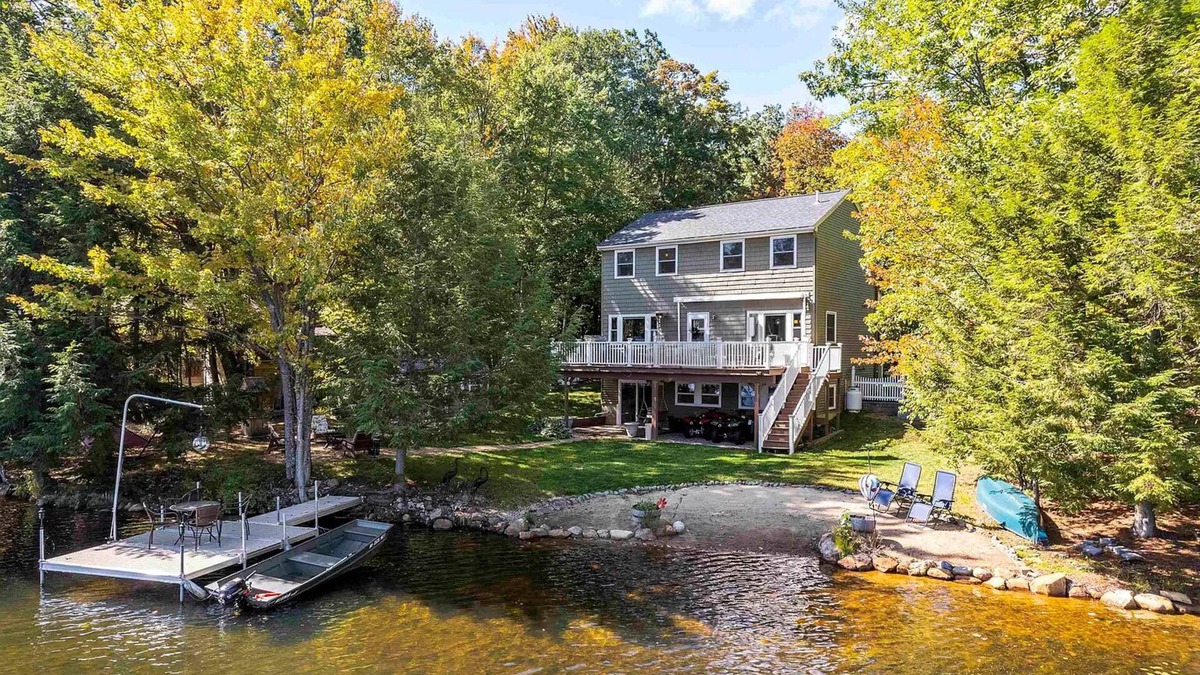 Belmont House | Lakefront Bliss, Private Dock & Cozy Year-Round Retreat!