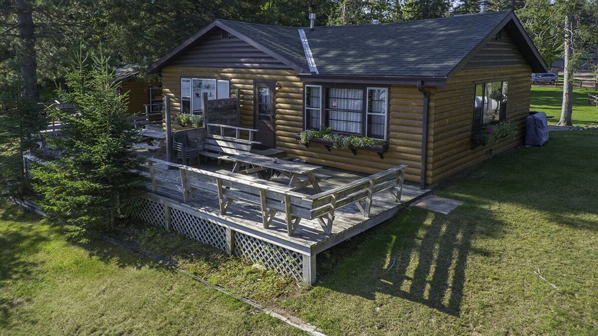Watersmeet Cabin | Lakefront Cabin on Cisco Chain of Lakes