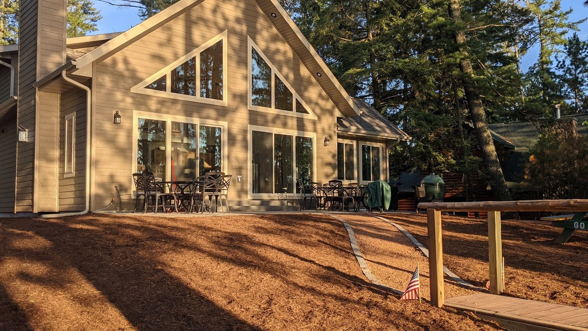 Park Falls Cabin | Lakefront Cabin on Pike Lake Chain w/Sunset View - ATV/Snowmobile Flambeau Trail