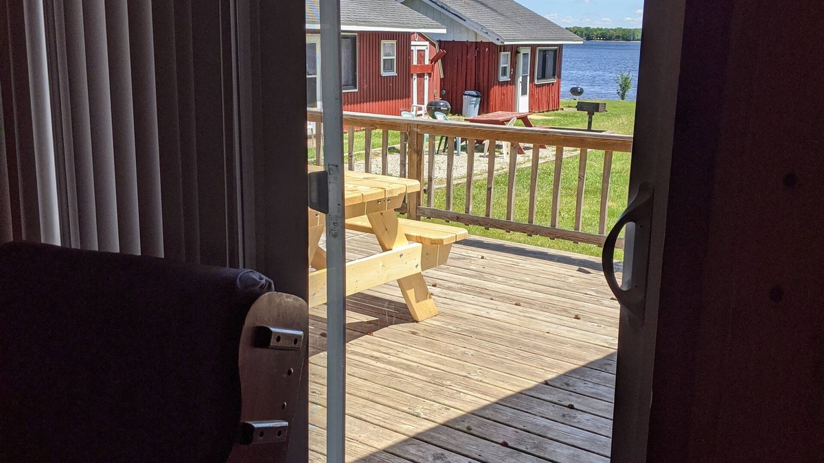 Trout Lake Cabin | Lakefront Cabin Rental Resort- Fish, Sightseeing & Ride Trails