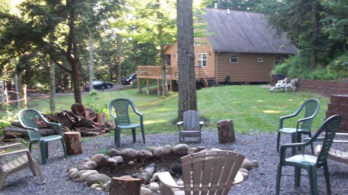 Croghan Cabin | Lakefront Cabin Retreat with Internet. E-Bike Rental Available.