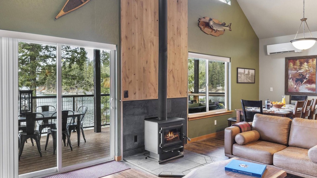 Hayden Cabin | Lakefront Cabin with 2 Decks and Amazing Views. Firepit, Cornhole, Kayaks!