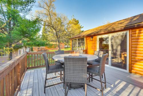 Markville House | Lakefront Cabin with Dock, Fire Pits in Danbury!