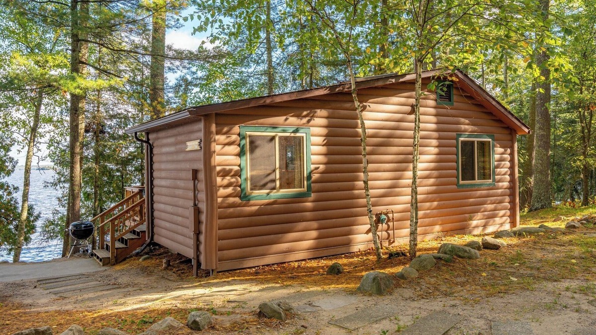 Orr Cabin | Lakefront Cabin with Shared Dock (Pet-Friendly)