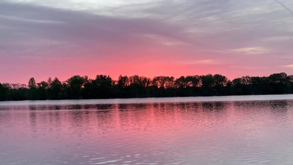 Coosa RV Rental | Lakefront Camping at its Finest