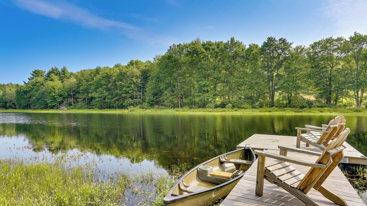 Swan Lake House | Lakefront Catskills Container Home: Private Lake