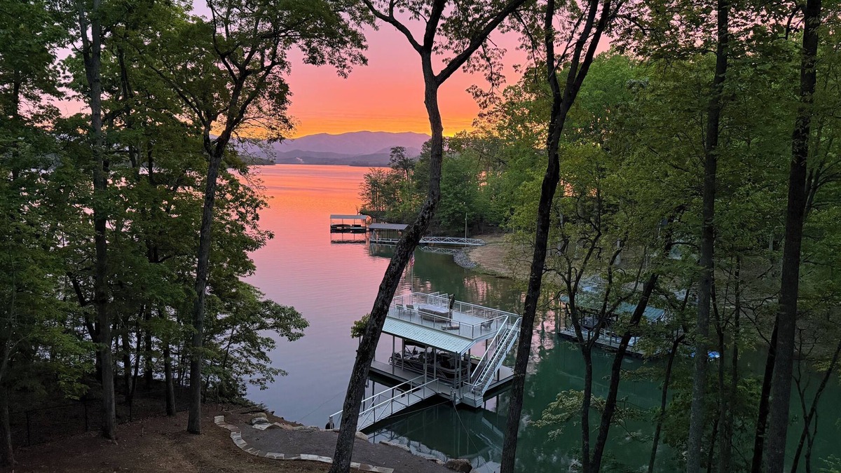 Cedar Cliff House | Lakefront Getaway; Lake and Mountain Views, EV Charger, Private Dock, Golden Tee