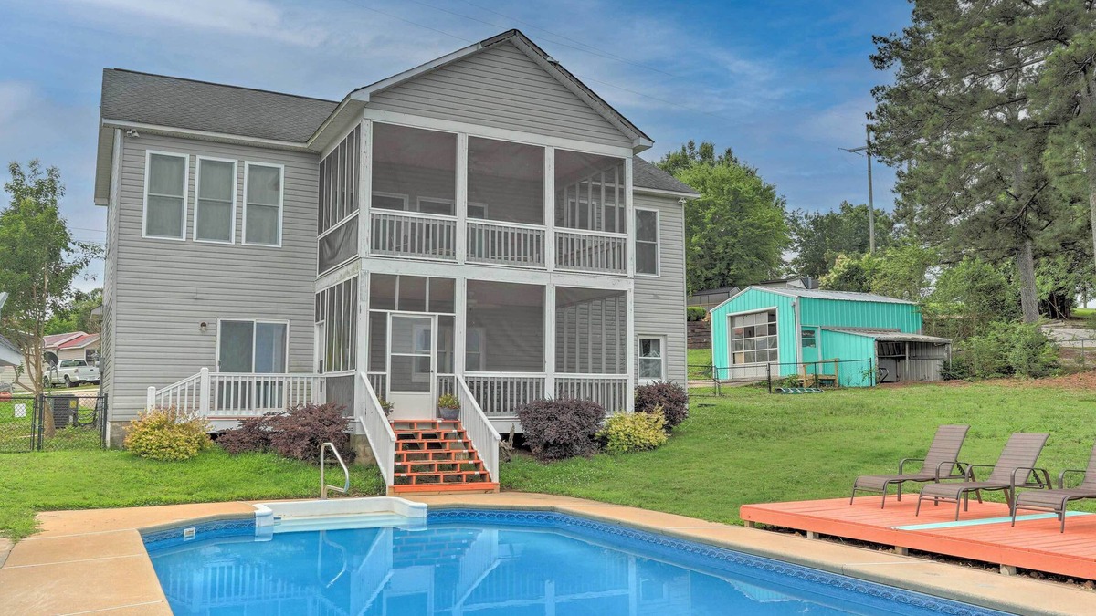 Greenwood House | Lakefront Greenwood Getaway w/Saltwater Pool