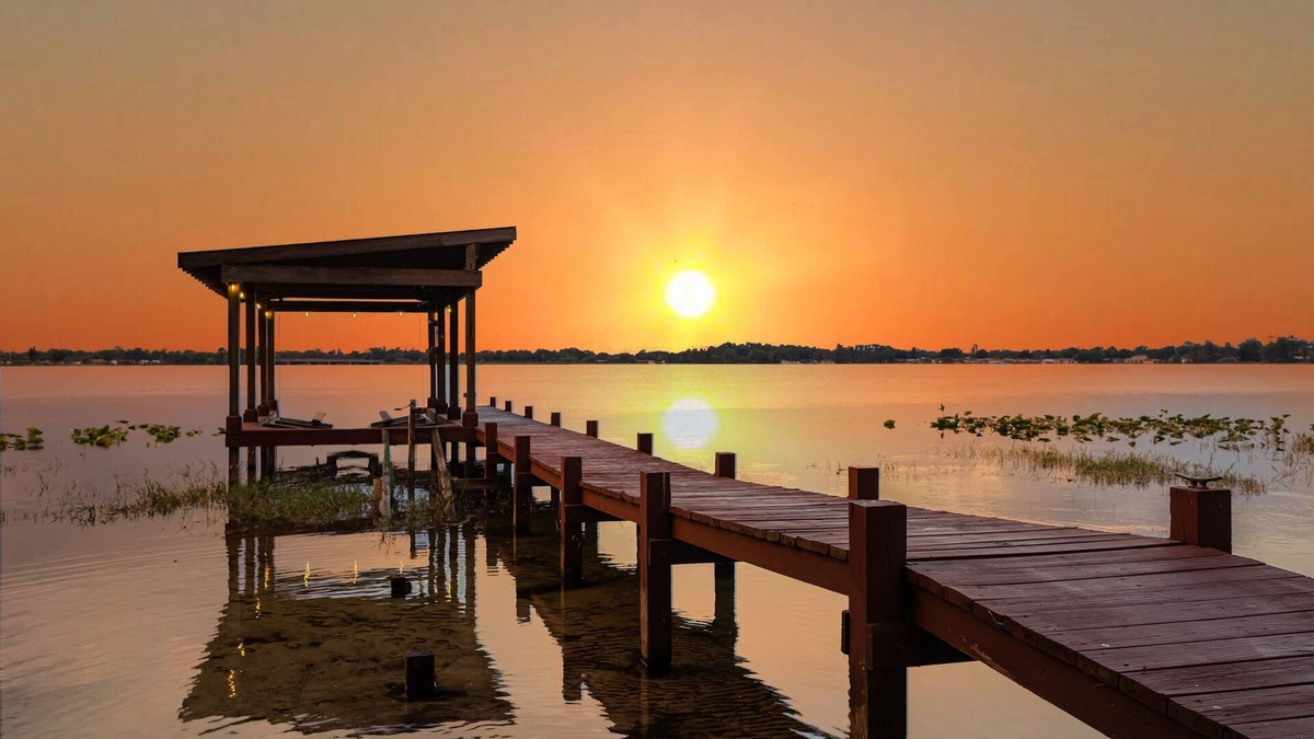 Southwest Orlando House | Lakefront Guest House by downtown :Boat, Fishing…