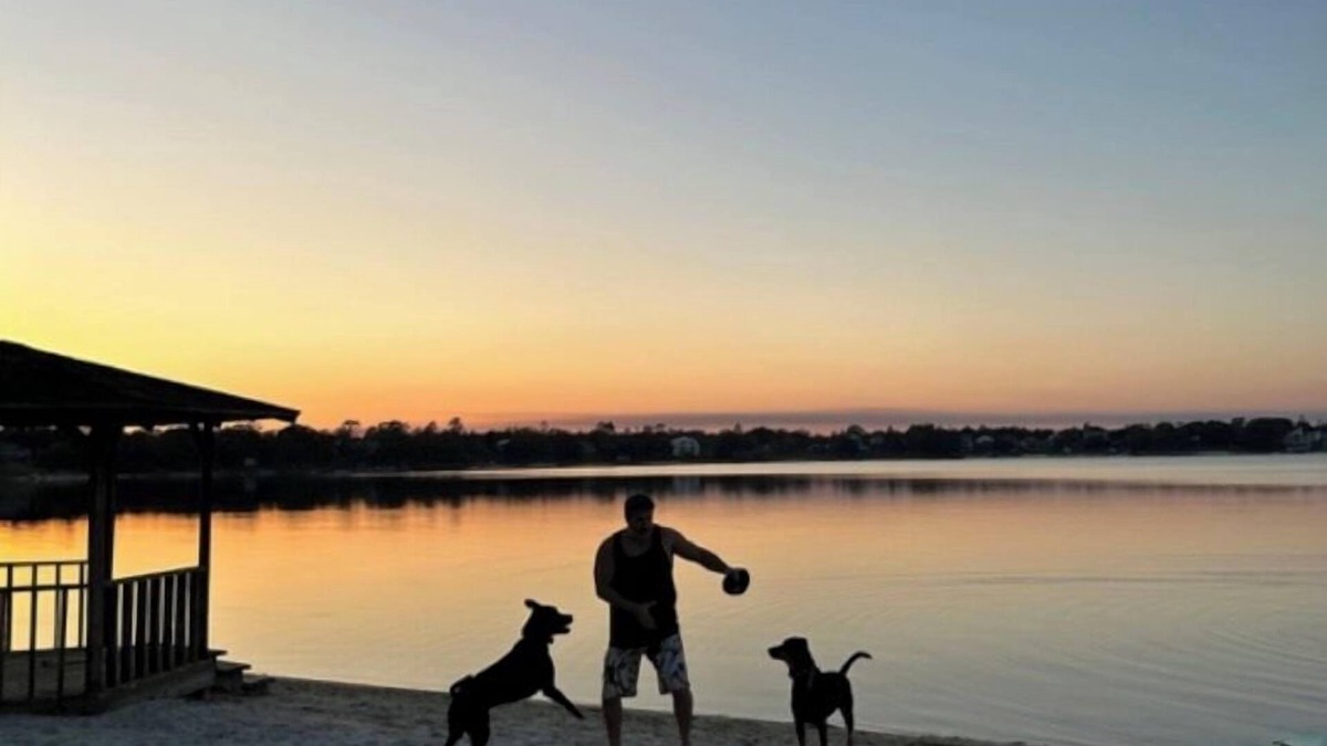 Thomas Drive House | Lakefront Home + Private Beach + Firepit + Kayaks + Pets