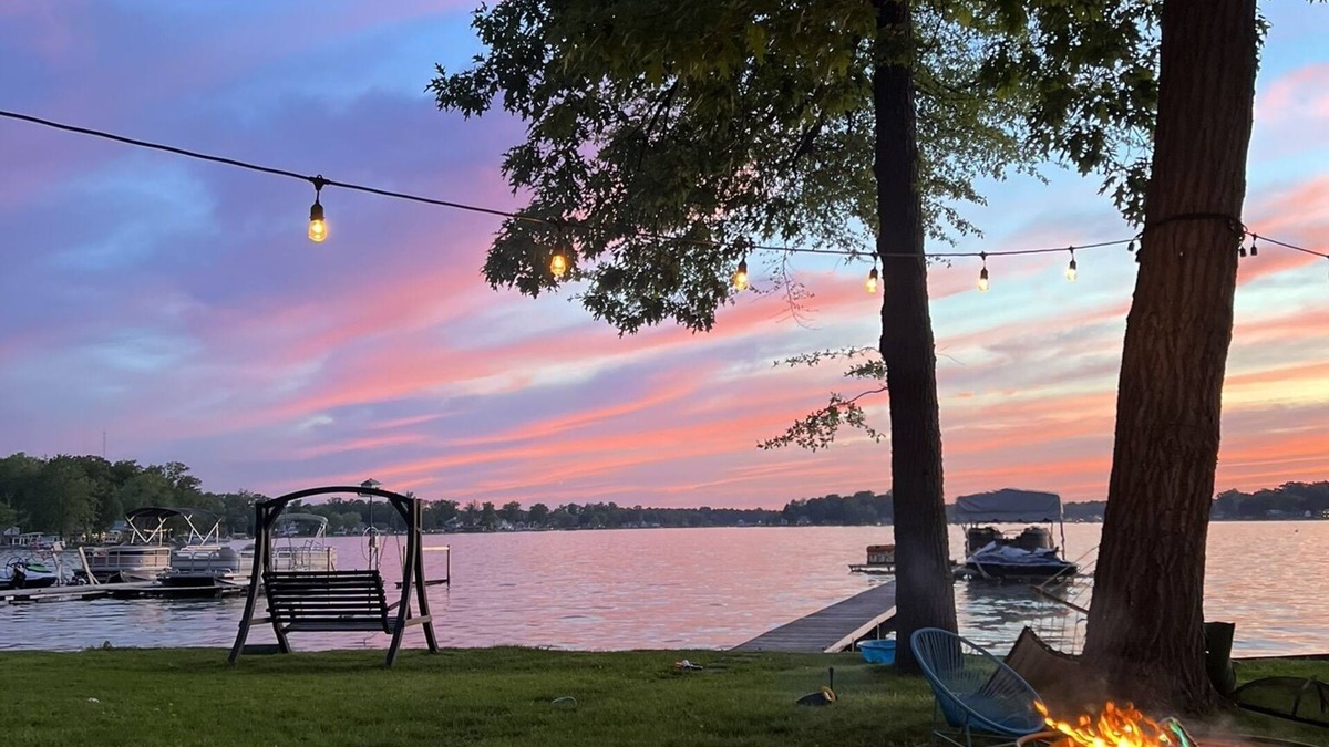 Sister Lakes House | Lakefront Home 2 hours from Chicago. Family and pet friendly.