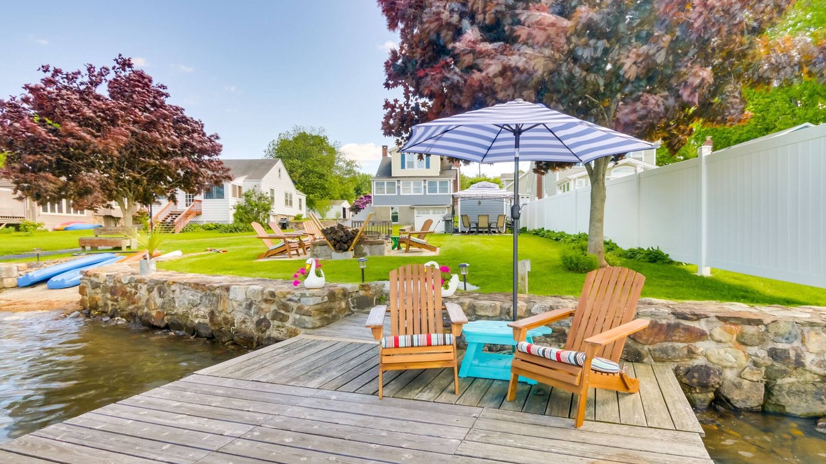Yalesville House | Lakefront Home, Close to Mt Southington!