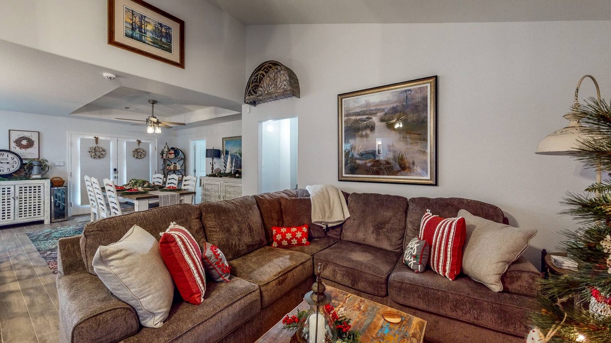 Emory House | Lakefront Home on Lake Fork with Private Dock